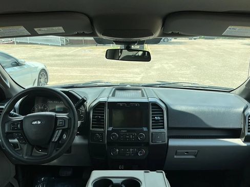 Used 2019 Ford F150 XLT AWD/4WD image 25