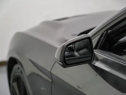 Used 2018 Ford Mustang Premium image 42