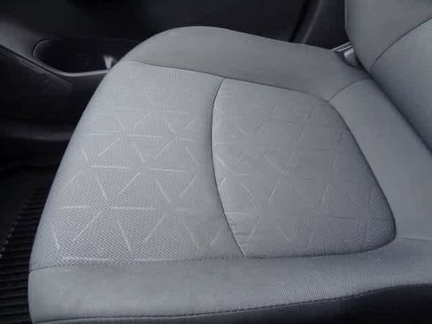 Used 2023 Toyota RAV4 XLE image 16