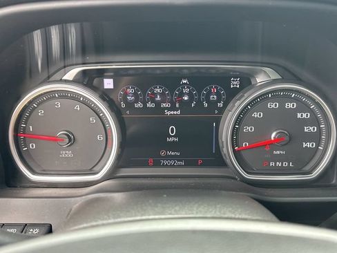 Used 2022 Chevrolet Silverado 1500 High Country w/ Technology Package AWD/4WD image 11
