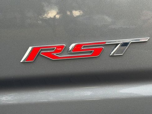 Used 2022 Chevrolet Silverado 1500 RST image 25