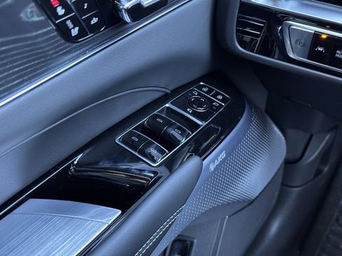 New 2026 Cadillac Lyriq Premium Luxury image 31