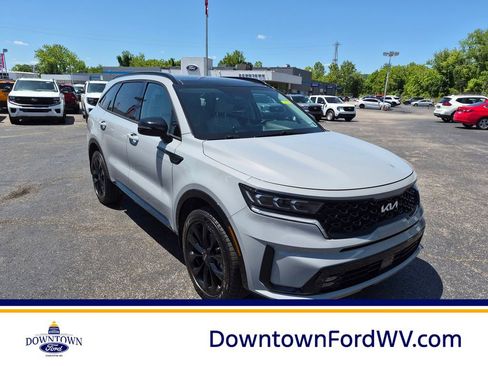 Used 2022 Kia Sorento SX AWD/4WD image 1