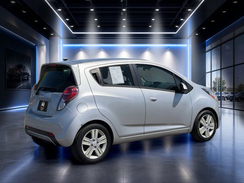 Used 2015 Chevrolet Spark LT FWD image 4