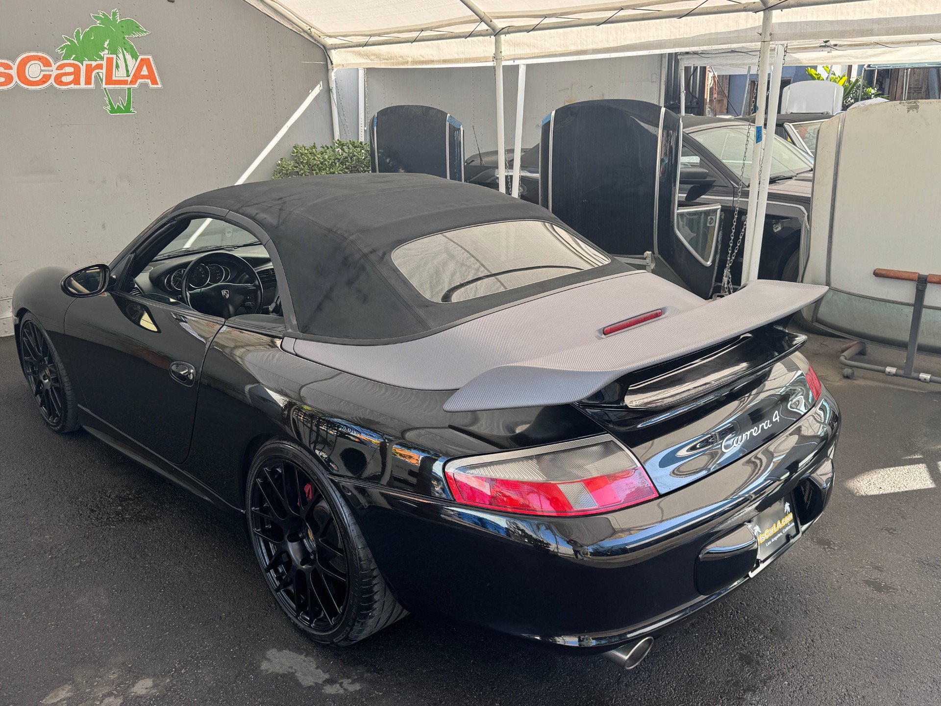Used 2002 Porsche 911 Cabriolet image 44