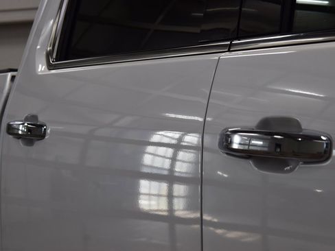 Used 2024 GMC Sierra 3500 Denali Ultimate image 21