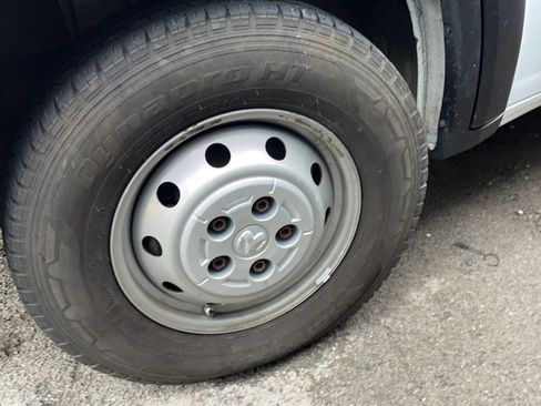 Used 2019 RAM ProMaster 1500 image 13