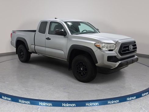 Certified 2021 Toyota Tacoma SR w/ SX Package image 3