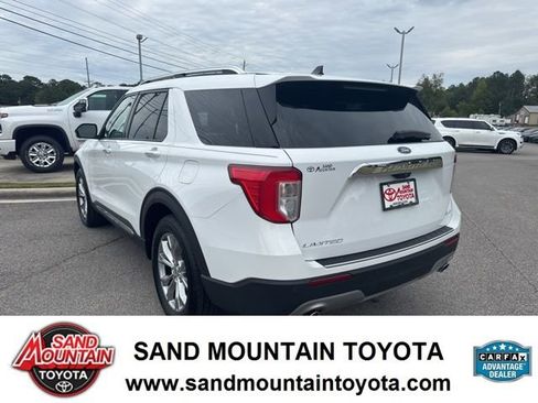 Used 2021 Ford Explorer Limited w/ Equipment Group 301A image 5