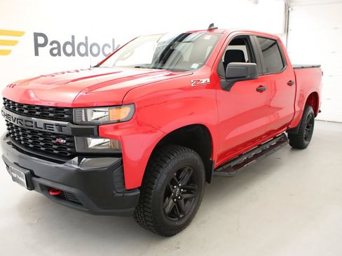 Used 2020 Chevrolet Silverado 1500 Custom Trail Boss w/ Custom Convenience Package AWD/4WD image 4