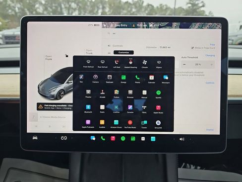 Used 2022 Tesla Model 3 Long Range image 26