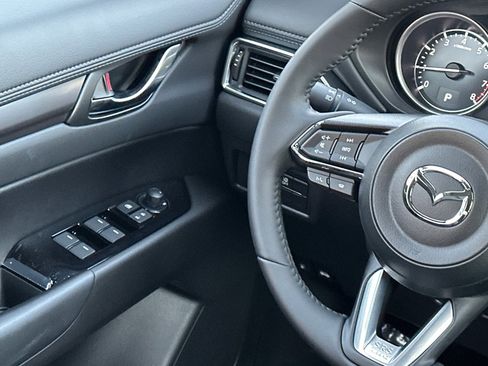 New 2025 MAZDA CX-5 AWD 2.5 S w/ Select Package image 17