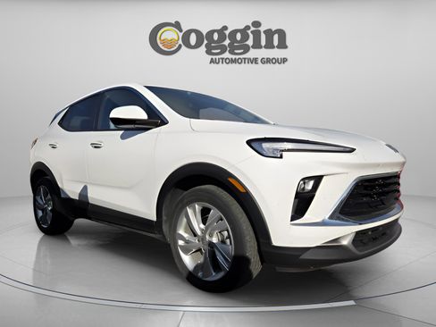 Used 2024 Buick Encore GX Preferred image 16