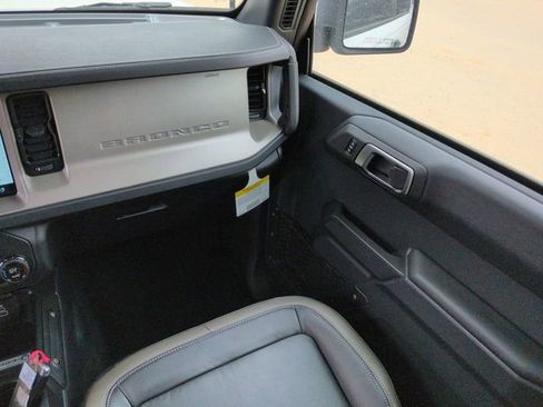New 2026 Ford Bronco Outer Banks image 6