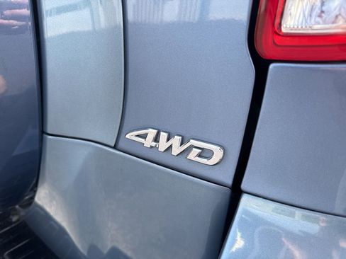 Used 2010 Toyota RAV4 Limited AWD/4WD image 10
