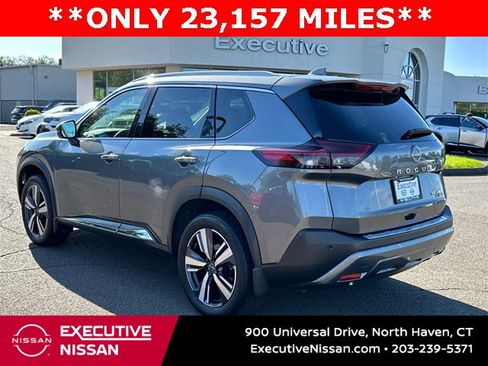 Certified 2022 Nissan Rogue SL image 4