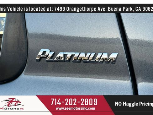 Used 2019 Toyota Sequoia Platinum w/ Carpet Mat Package (TMS) AWD/4WD image 78