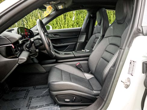 Used 2023 Porsche Taycan 4S image 17