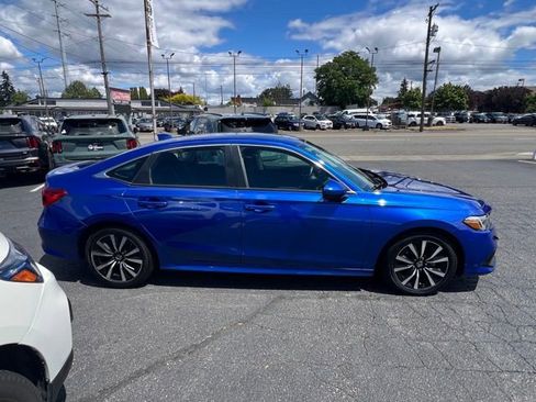 Used 2023 Honda Civic EX image 5