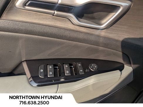 Used 2024 Kia Sportage X-Line w/ X-Line Premium Package AWD/4WD image 34
