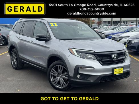 Certified 2022 Honda Pilot Sport image 1