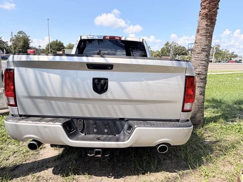 Used 2015 RAM 1500 Express RWD image 5