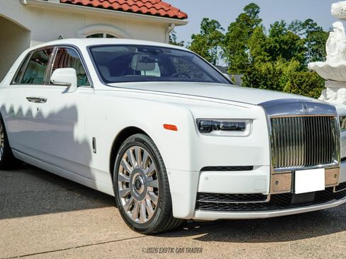 Used 2020 Rolls-Royce Phantom Sedan RWD image 10