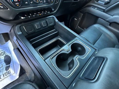 Used 2018 Chevrolet Silverado 1500 LTZ Z71 w/ LTZ Plus Package image 17