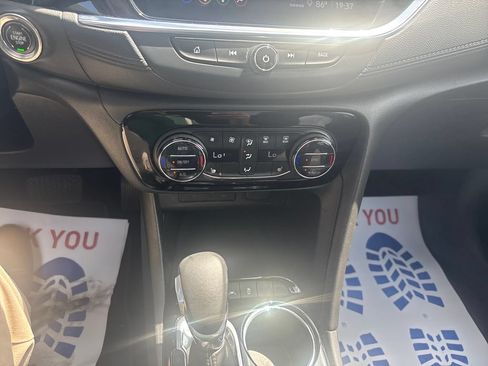 Used 2021 Buick Encore GX Select w/ Experience Buick Package FWD image 24