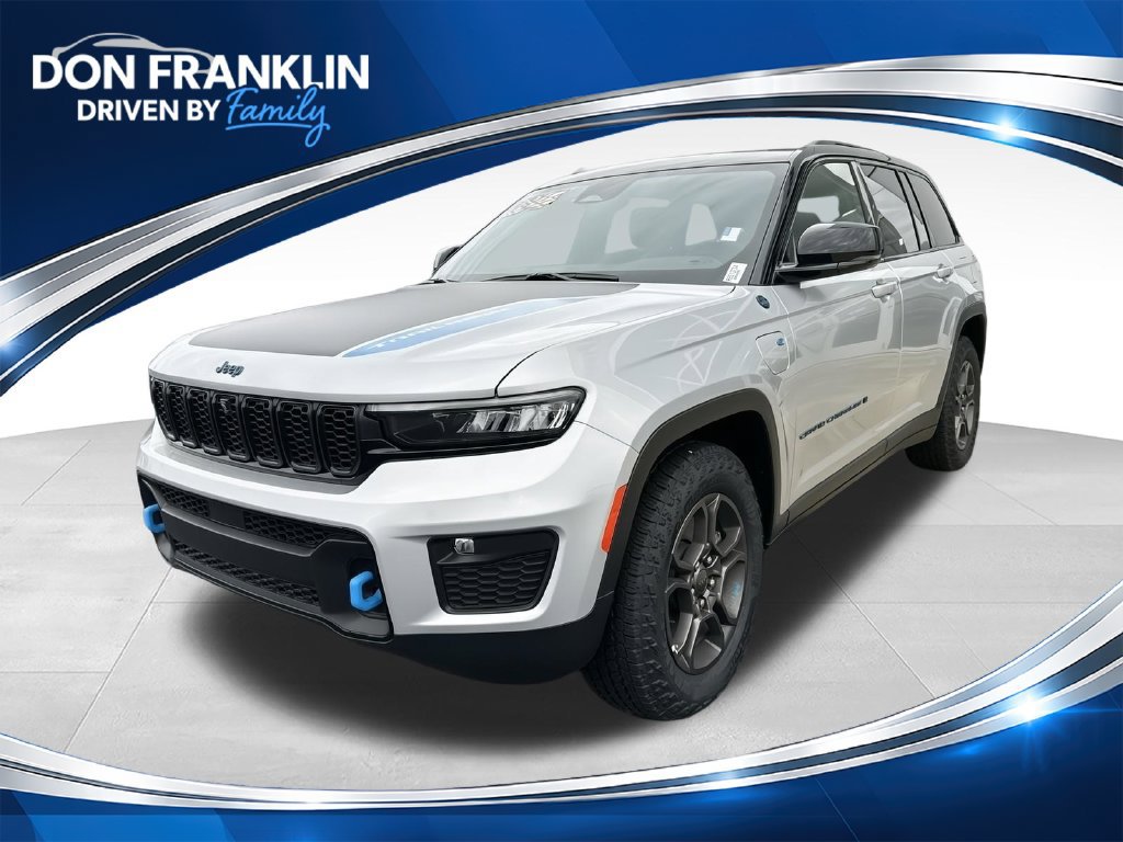 New 2024 Jeep Grand Cherokee Trailhawk AWD/4WD 360° Tour