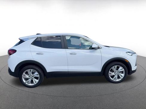 Used 2025 Buick Encore GX Preferred image 16