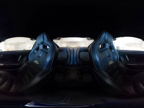 Used 2022 Ford Mustang Shelby GT500 w/ Technology Package RWD image 38