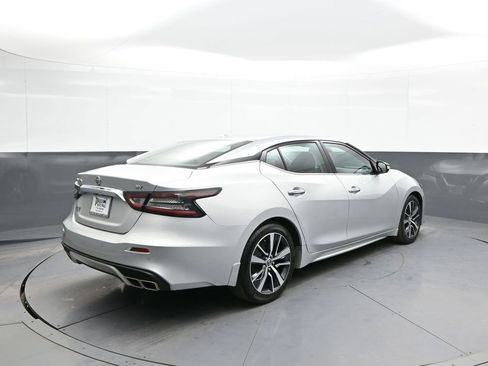 Used 2020 Nissan Maxima 3.5 SV w/ Floor Mat Group image 6