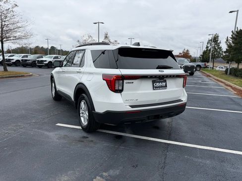 New 2026 Ford Explorer Active image 5