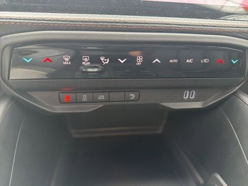 New 2026 Jeep Cherokee Limited AWD/4WD image 16
