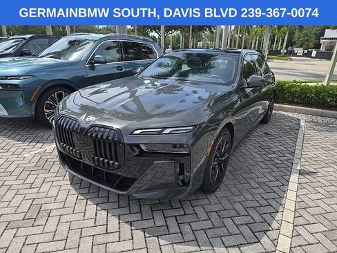 Used 2023 BMW 740i RWD image 1
