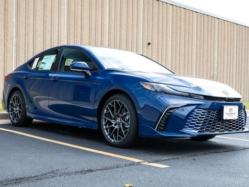 New 2026 Toyota Camry XSE w/ Premium Plus Package FWD image 2