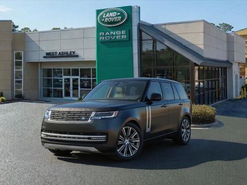 New 2026 Land Rover Range Rover SV AWD/4WD image 1