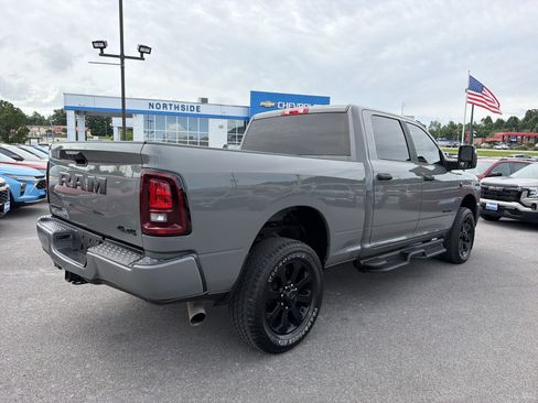 Used 2025 RAM 2500 Big Horn AWD/4WD image 6