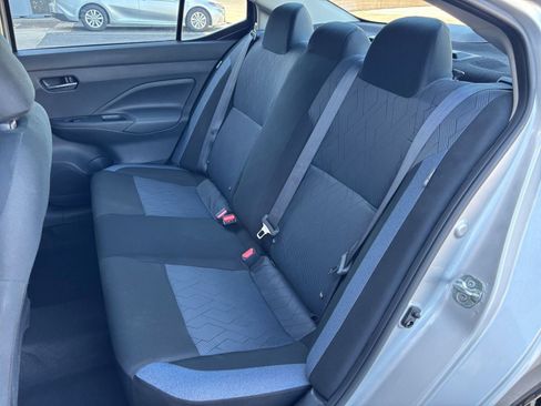 Used 2025 Nissan Versa SV FWD image 36