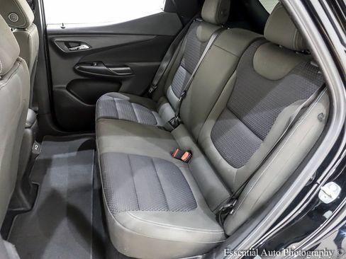 Used 2023 Chevrolet Bolt EUV LT w/ Driver Confidence Package image 16