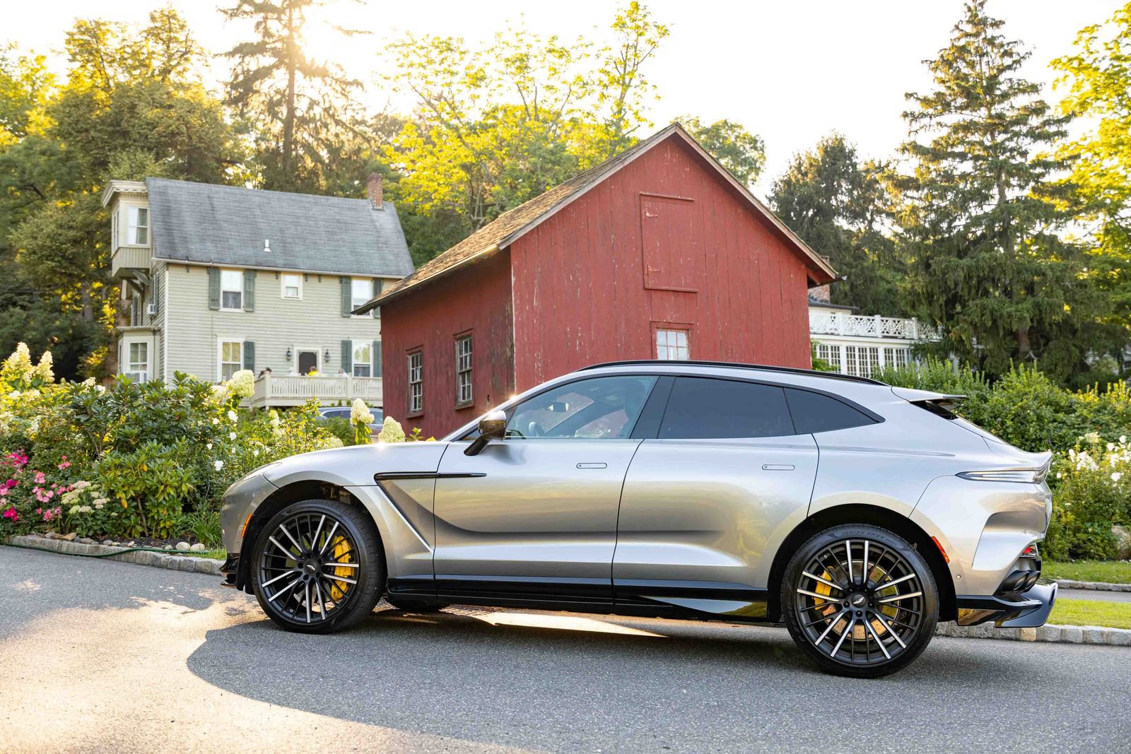 Used 2023 Aston Martin DBX 707 AWD/4WD image 5