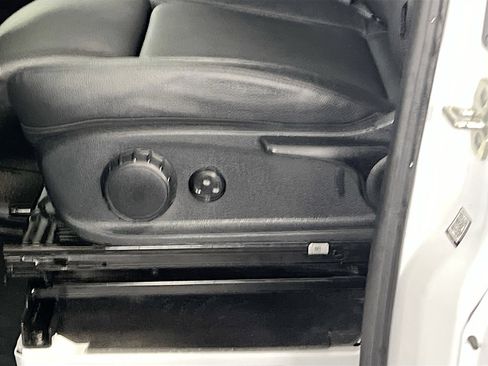 Used 2024 Mercedes-Benz Sprinter 2500 image 16