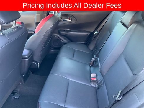 Used 2025 Toyota Prius Plug-In Hybrid FWD image 17