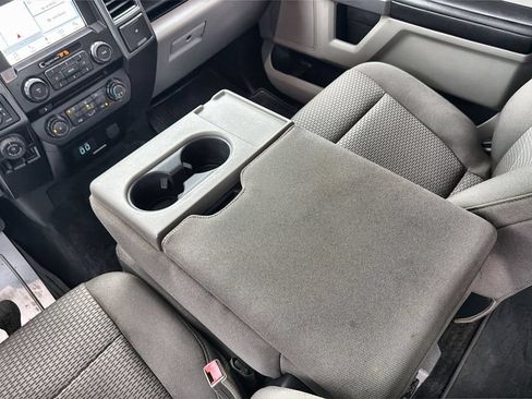 Used 2018 Ford F150 XLT w/ Equipment Group 302A Luxury AWD/4WD image 19