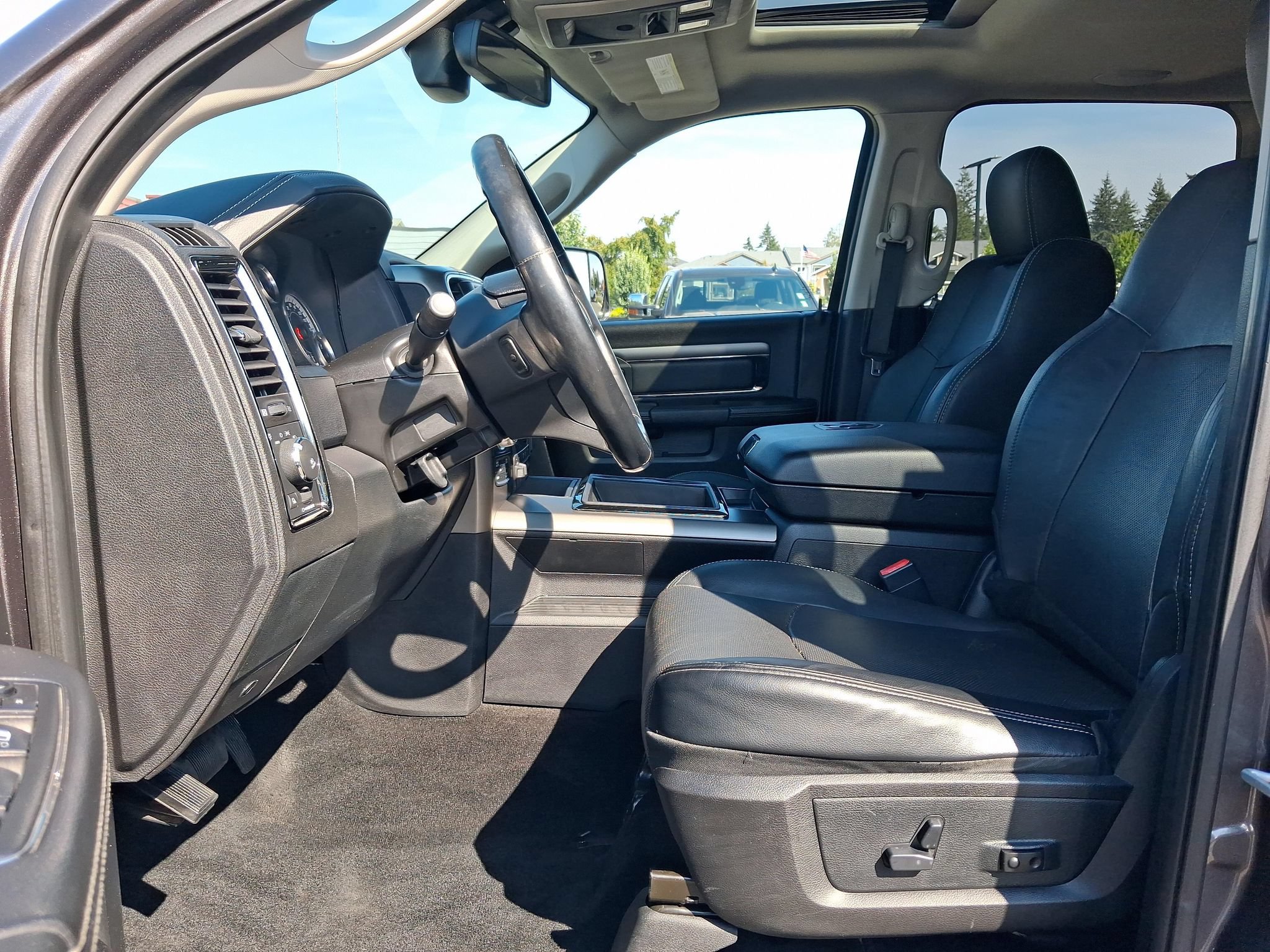 Used 2014 RAM 1500 Sport w/ Trailer Tow Group AWD/4WD image 19