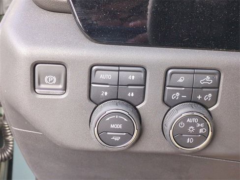 Certified 2025 Chevrolet Silverado 1500 ZR2 w/ Dark Appearance Package image 18