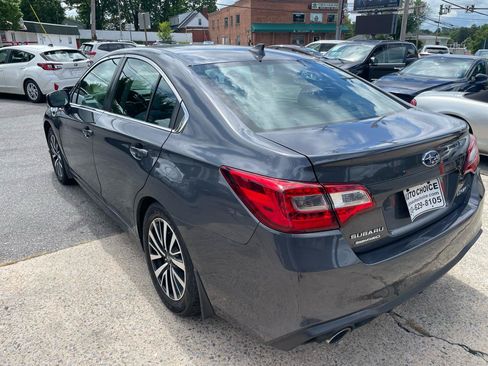 Used 2018 Subaru Legacy 2.5i Premium AWD/4WD image 10