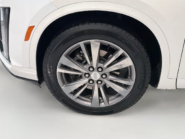 Used 2024 Cadillac XT6 Premium Luxury AWD/4WD image 28