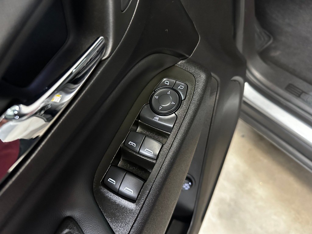 Used 2024 Chevrolet Equinox LT AWD/4WD image 8